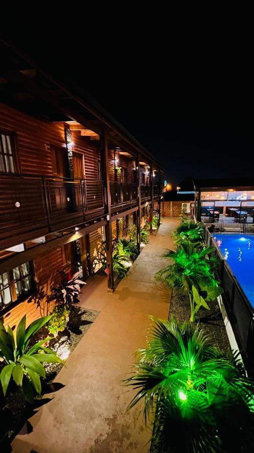 Alma Pura Hotel Пуерто-Іґуасу Екстер'єр фото